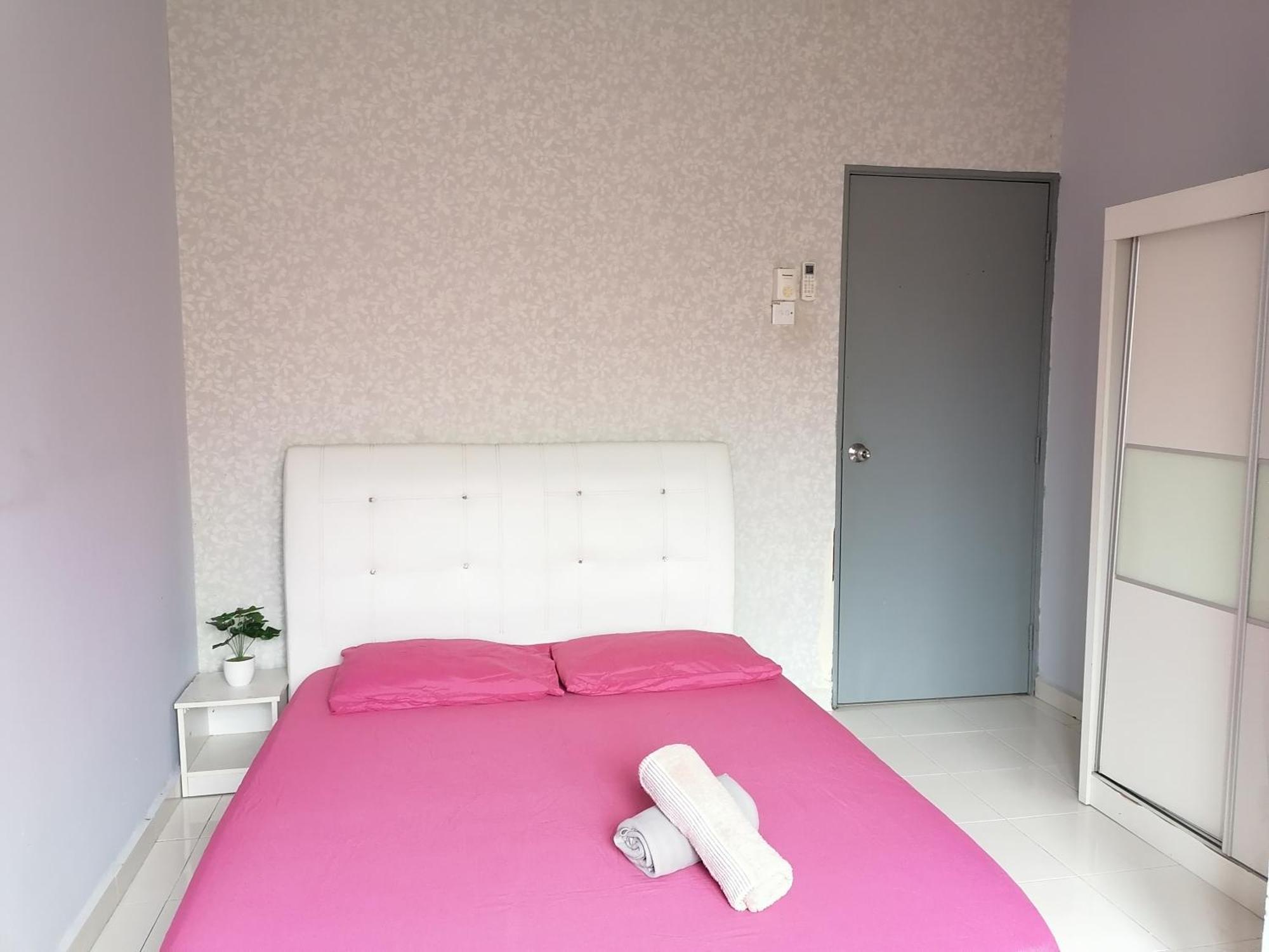 Dkamar Homestay At Desaru, Fully Aircond, Wifi, Coway, Street View 4 Min To Desaru Beach Kangkar Chemaran Экстерьер фото